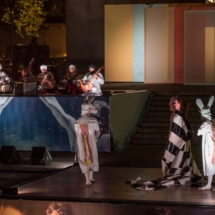 Linder, Destination Moon, You must not look at her! 2016 Photo Hugo Glendinning